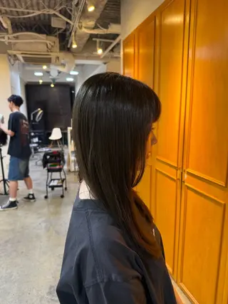 セミロング Kaede🪽🦢透 け感カラー🫧のヘアスタイル