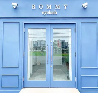 ROMMY.eyelash所属・ほその みずきのマツエク・マツパデザイン