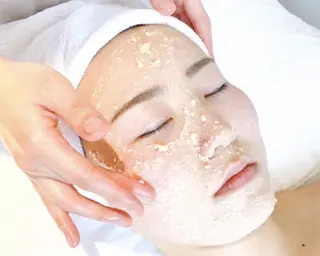 触れたくなる モテ肌へ...❤︎のエステ・リラクイメージ