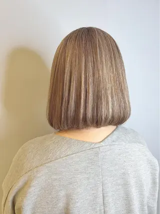 ショート カラー 宮原 佳苗のヘアスタイル