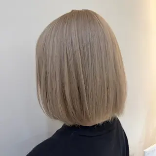 ミディアム カラー 【髪質改善特化】 艶髪/白髪ぼかしのヘアスタイル