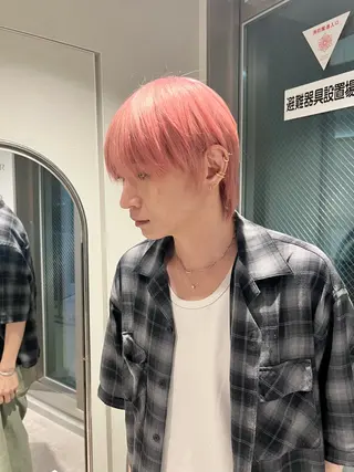 メンズ MONIQA原宿所属・24時間受付🌈ブリ ーチ特化RYUTOのヘアスタイル