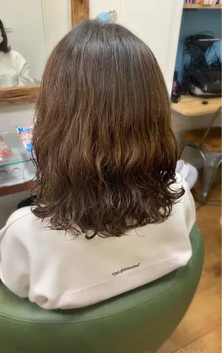 ミディアム パーマ march merryのヘアスタイル