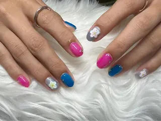 ネイル Rave所属・touma Rinaのネイルデザイン