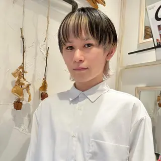 ショート カラー irwi/イルウィ所属・miku🎀門前仲町 ブリーチ・レイヤーのヘアスタイル