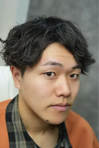 アイブロウ メンズ専門眉毛サロンLINOPLUS所属・鈴木 唯の眉毛・アイブロウイメージ