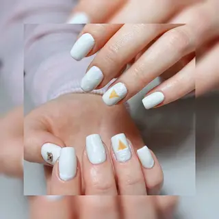 ネイル AngelChris ビューティーサロンのネイルデザイン