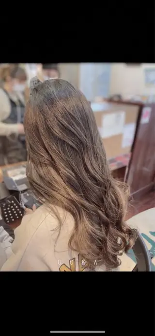 ロング カラー ヘアアレンジ 福見 美保のヘアスタイル