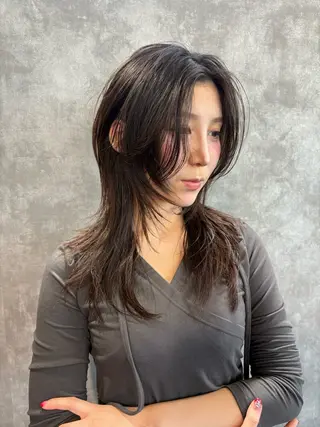 セミロング 夏季 デザインカラー /ブリーチカラーのヘアスタイル