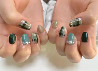 ネイル 手塚 里奈のネイルデザイン