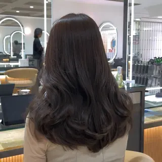 セミロング カットモデル/ 透明感ヘア/成瀬裕介のヘアスタイル