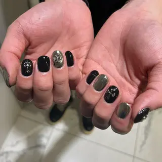 ネイル moca心斎橋所属・˚✧⁺⭐︎༚moca miyuu⁎⁺˳✧༚のネイルデザイン