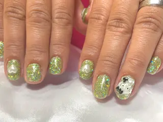 ネイル alma (アルマ)のネイルデザイン