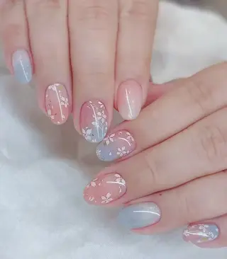 ネイル 相沢 さやかのネイルデザイン