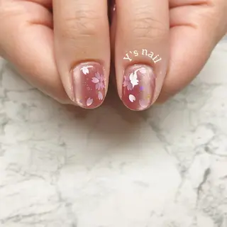 ネイル 手書きが得意🖌️ Y’s  nailのネイルデザイン