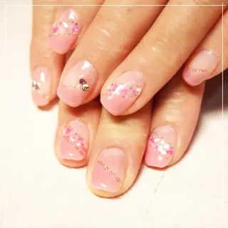 ネイル 山田 麻衣のネイルデザイン