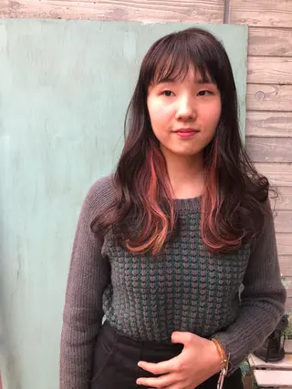 ロング カラー ヘアアレンジ 藤井 菜緒のヘアスタイル