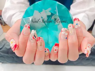 ネイル Nailsalon Reine所属・玉栄 伶奈のネイルデザイン