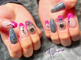 ロング NAILSALON 🍔Timna🍟のネイルデザイン