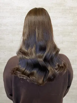 ロング カラー 髪質改善&ヘアケア 永山若奈のヘアスタイル