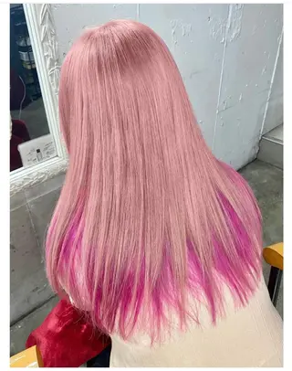 セミロング カラー GARU-ガル-所属・TSUNO🦖 派手髪/オタク美容師のヘアスタイル