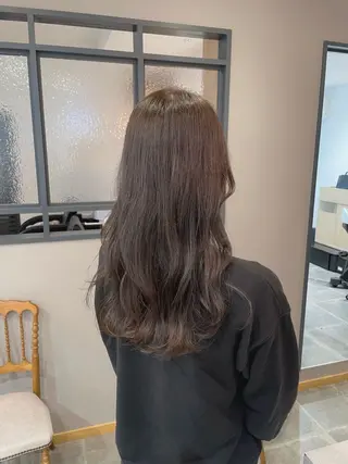 ロング カラー 西村 れいのヘアスタイル