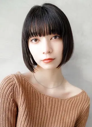 ショート カラー MISAKI🪐 縮毛矯正のヘアスタイル