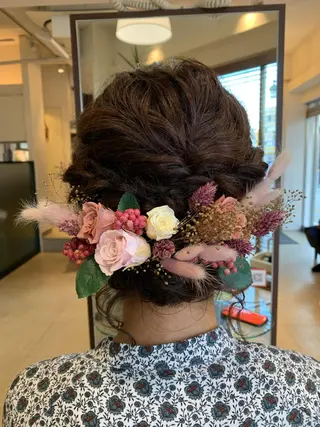 ミディアム newi saLyu 片岡ふきのヘアスタイル