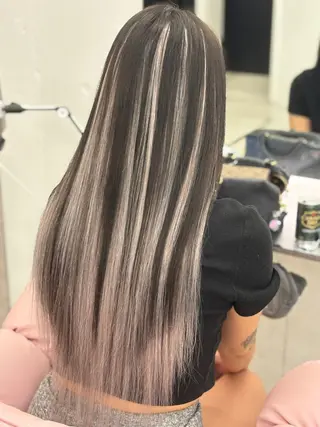 ロング 中村 海星のヘアスタイル