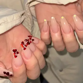 ネイル 🪐富島彩夏 /海外nail🪐のネイルデザイン