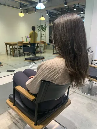 ロング カラー ヘアアレンジ メンズパーマの達人 🌟川内絵人のヘアスタイル