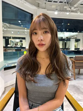 ロング カラー パーマ レイヤー/透明感/ ブリーチなし/わかなのヘアスタイル