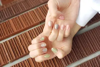 ネイル 櫛の屋浜口店所属・櫛の屋浜口店 sumireのネイルデザイン