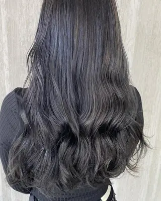 ロング カラー UNDER vr 【アンダーバー】のヘアスタイル