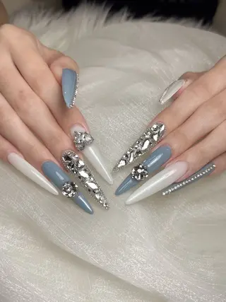 ネイル W&nail  slon所属・W·mai nail 関内のネイルデザイン