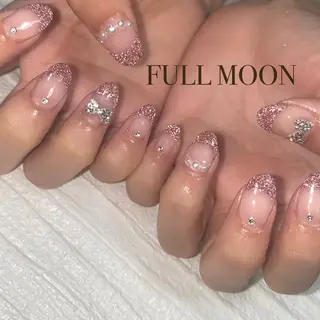 ネイル FULL MOONのネイルデザイン