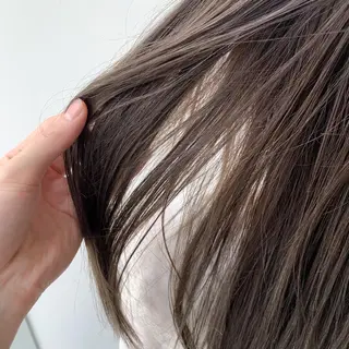 ロング カラー レイヤー/顔周り カット/松岡 祥利のヘアスタイル