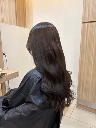 ロング カラー 佐藤 こうがのヘアスタイル