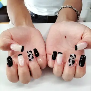 ネイル YUYI.nail salon所属・Mi Naのネイルデザイン