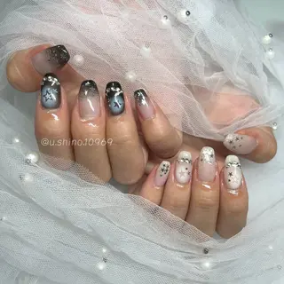 ネイル MoonLight SHINOのネイルデザイン