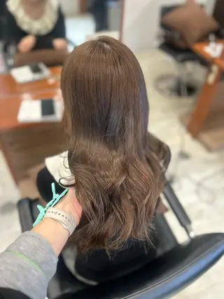 カラー CIEL 難波店所属・🎀透明感/レイヤ ー/Kotona🎀のヘアスタイル