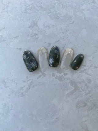 ネイル S. Eriのネイルデザイン