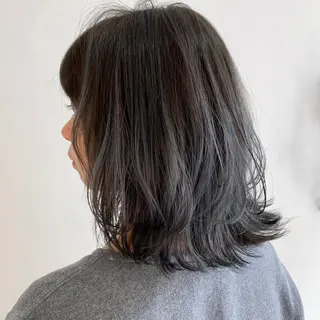 ミディアム カラー ヘアアレンジ ヨシムラ リオのヘアスタイル