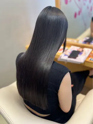 セミロング 山口 萌々子のヘアスタイル