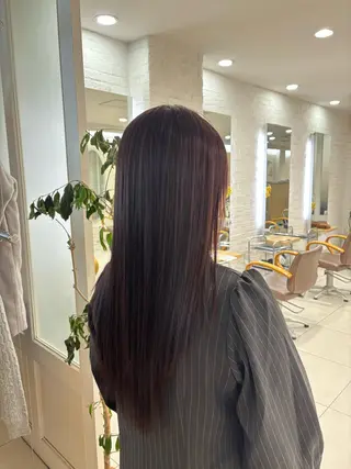 ロング カラー 小室 光瑠のヘアスタイル