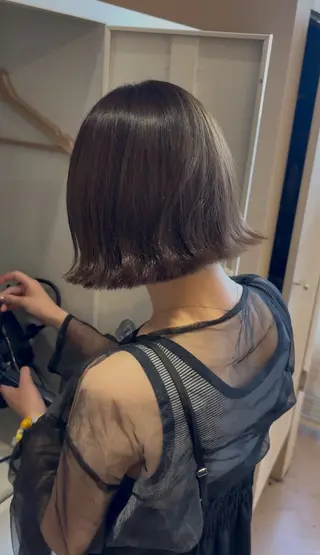 ショート カラー Eliss 堀江 店長　芝下光のヘアスタイル