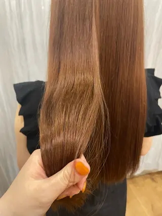 ロング カラー momoka ［pejite]のヘアスタイル