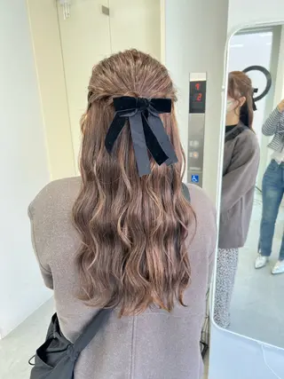 ロング maya レイヤーカットのヘアスタイル