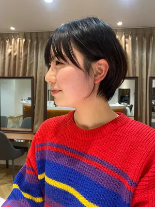 ショート かえ🩶韓国ボブ🎀 透明感カラー🥣のヘアスタイル
