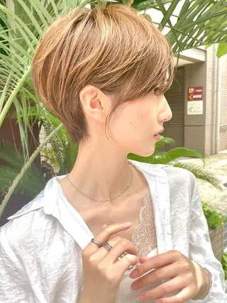 ショート カラー LucksiMie 銀座店所属・【韓国　レイヤー 髪質改善✨】かずのヘアスタイル
